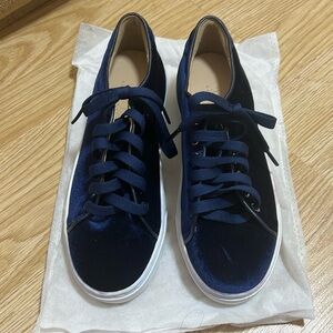 brand new velvet royal blue fabric cowhide shoes Purchase in Korea